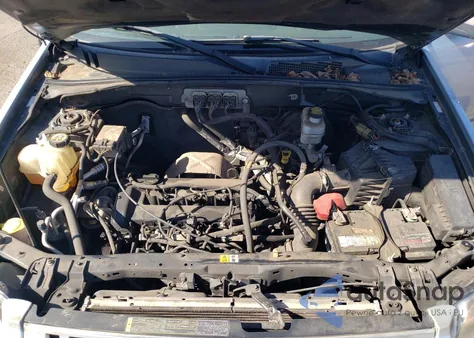 2008 Mercury Mariner из США, поврежденный, VIN 4M2CU81Z08KJ38984